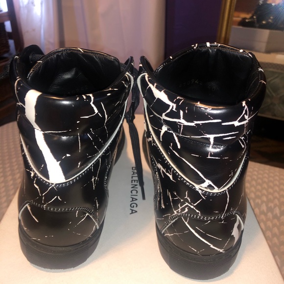 Balenciaga Sneakers - Picture 3 of 10